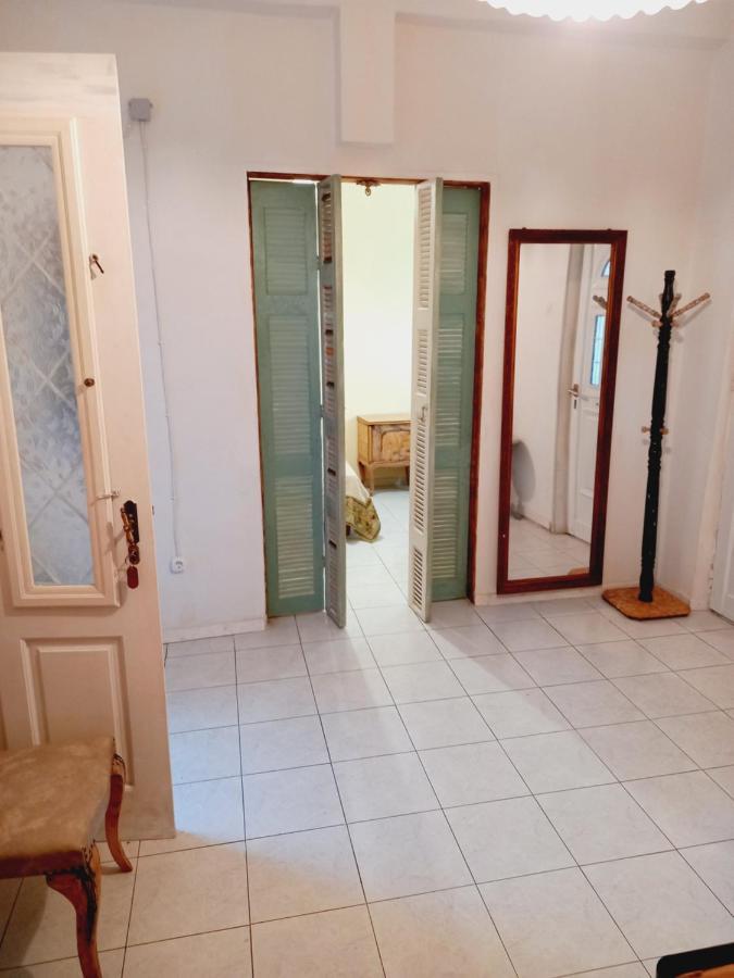 Στην Αυλή Της Ράχης Apartment กาลามาตา ภายนอก รูปภาพ