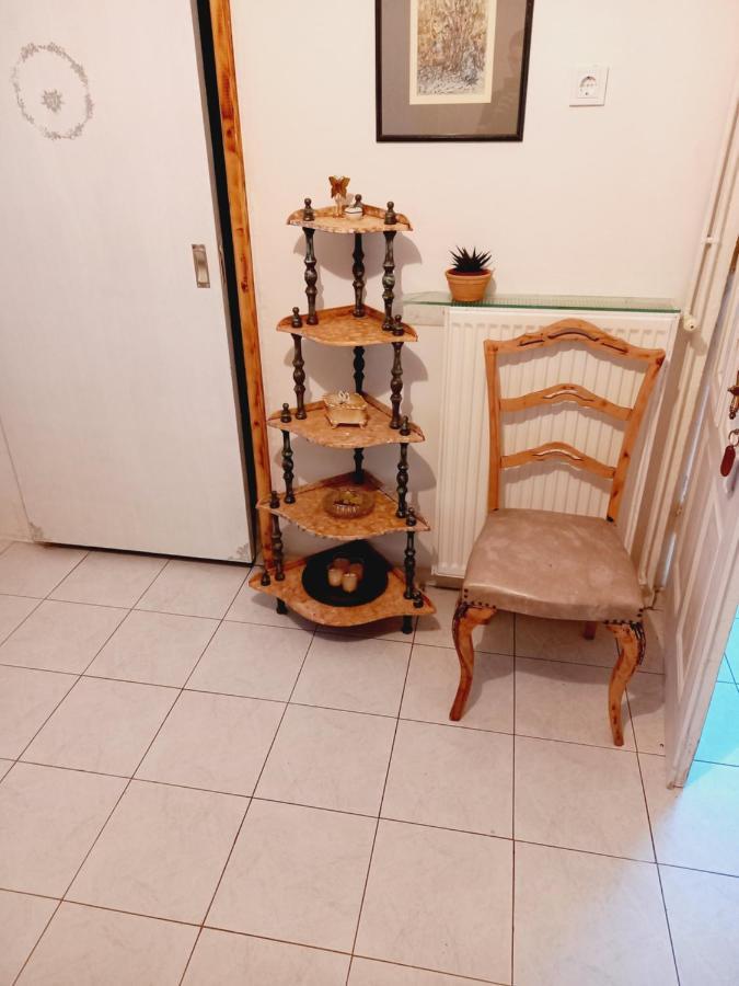 Στην Αυλή Της Ράχης Apartment กาลามาตา ภายนอก รูปภาพ